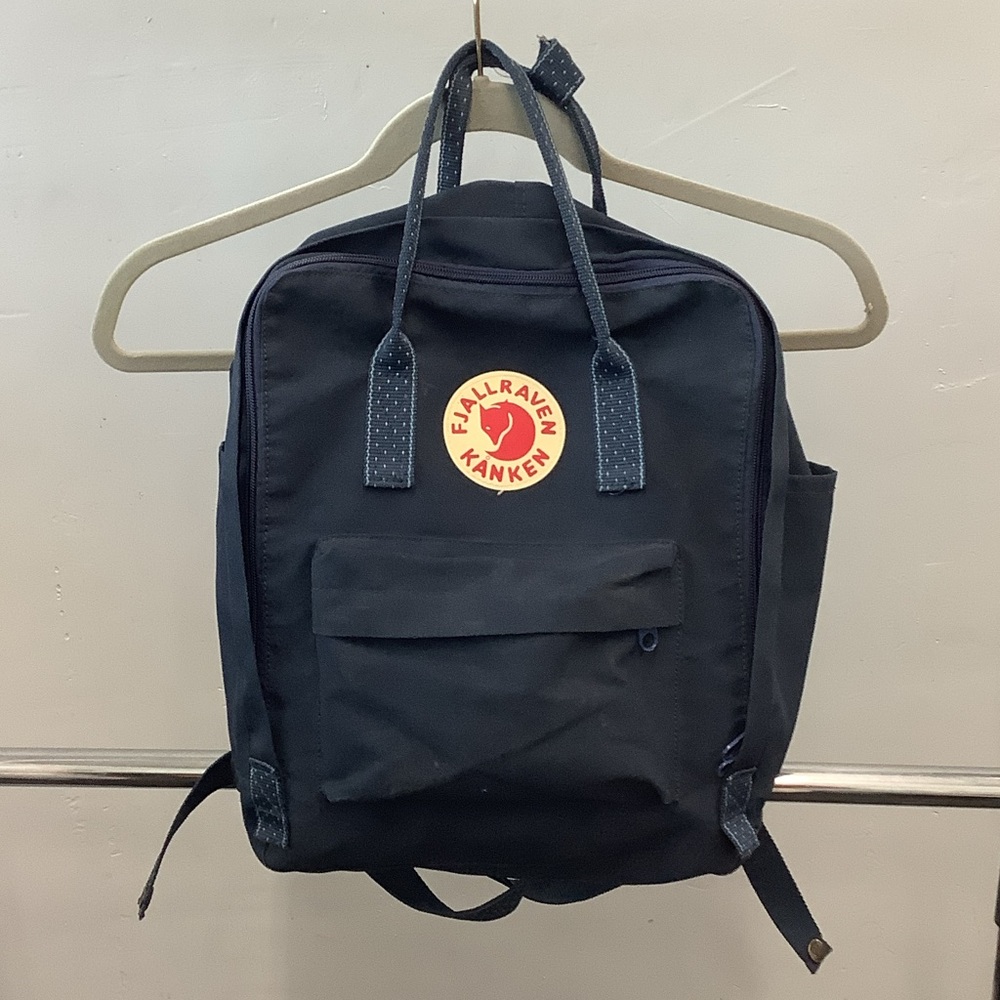 Fjallraven Kånken Backpack in Navy